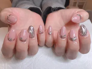 セミロング ネイル 長さ出し専門 nynaのネイルデザイン