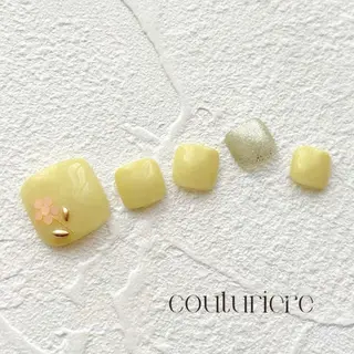 ネイル クチュリエール銀座 💅🏼ゆりのネイルデザイン