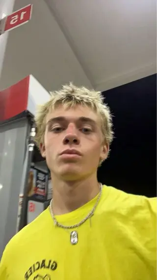 メンズ Miyuki🇰🇷 中/韓メンズヘアのヘアスタイル