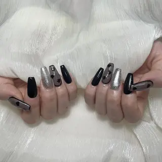 ネイル DEMAIN- 🌹のネイルデザイン