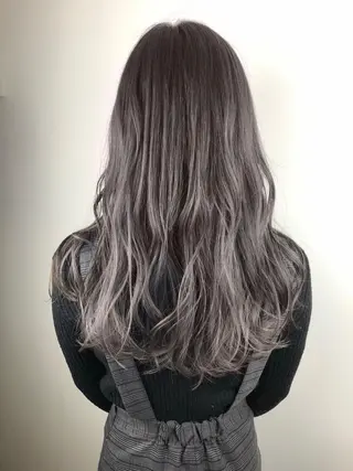 ロング カラー Lolonois池田 代表 鍜治本颯太のヘアスタイル