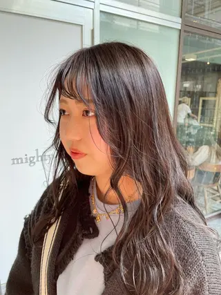 ミディアム 栄　mighty by H所属・不破一輝/栄/矢場町 ボブ/レイヤー/艶髪のヘアスタイル