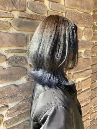 ミディアム カラー 浅岡 のどかのヘアスタイル