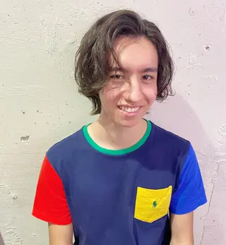 ミディアム カラー パーマ メンズ インナーカラー🫶 オタク美容師 山本のヘアスタイル