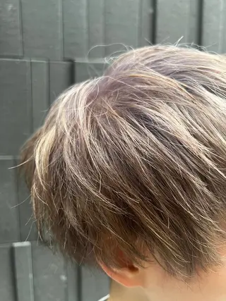 ショート カラー BEACH　HAIR&NAIL所属・両国駅徒歩1分⭐️ アイロン仕上げのヘアスタイル