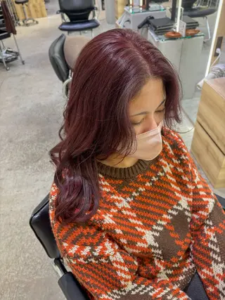 ロング 須藤 萌のヘアスタイル