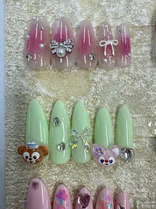 ネイル Queeens nailのネイルデザイン