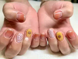 ネイル grandage repos所属・Saori grandageのネイルデザイン