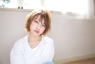 ショート カラー ○HITOMI ○のヘアスタイル