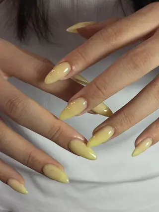 ネイル Dark Honey Ivyのネイルデザイン