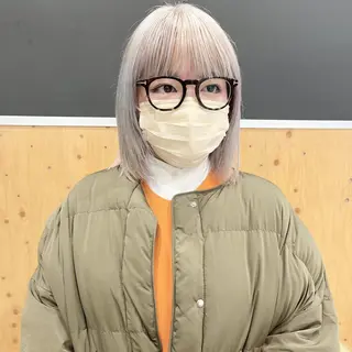 ミディアム カラー アラキチヒロ THE REMMYのヘアスタイル