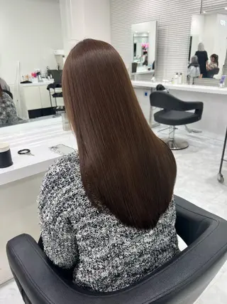 ロング カラー オリーブカラー🫒 レイヤーカット✂︎のヘアスタイル