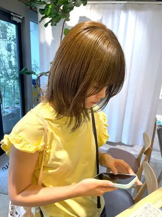 ミディアム ano @anomukuiのヘアスタイル