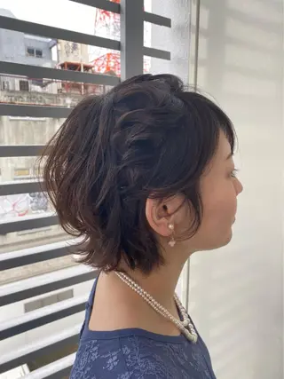 ショート ヘアアレンジ 韓国ヘア顔周りカット 艶髪ベージュtamaのヘアスタイル