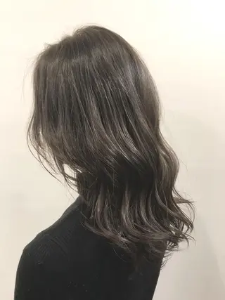 セミロング カラー noa.所属・noa. 高橋タツヤのヘアスタイル