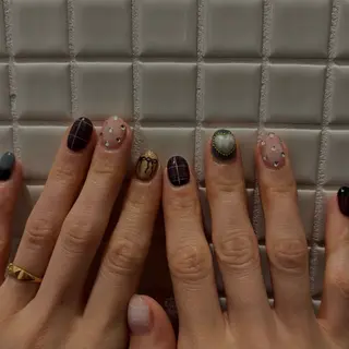 ネイル 爪塗屋 さんのネイルデザイン