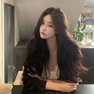 ロング カラー 韓国風暗髪ヘア🤍 🫧MIREIのヘアスタイル