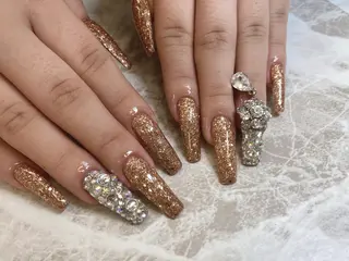 ネイル salon  Lilou所属・salon Lilouのネイルデザイン