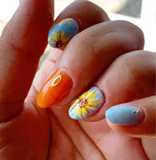 ネイル 新山 聖のネイルデザイン