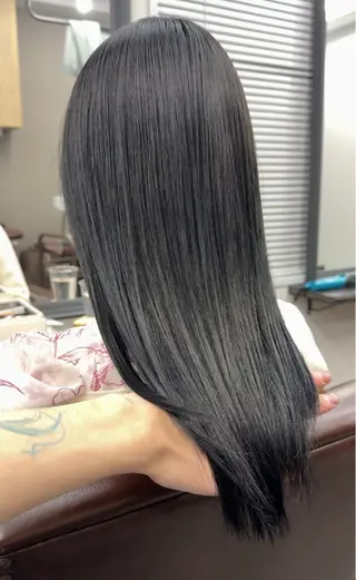 ロング XYZ新宿所属・縮毛矯正/韓国 /店長/KANATOのヘアスタイル