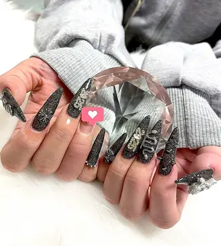 ネイル Betty❤︎ ネイル＆よもぎ蒸しのネイルデザイン