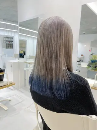 セミロング カラー 艶髪/ハイトーン/ 透明感/maayaのヘアスタイル