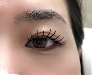 マツエク・マツパ EYE STAR梅田店所属・アイスター 梅田店のマツエク・マツパデザイン