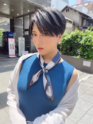 ショート 🎀大川 錬🎀 ブリーチなしWカラーのヘアスタイル