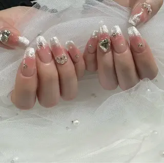 ネイル 東 千夏のネイルデザイン