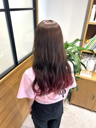 ロング やなぎさわ はるなのヘアスタイル