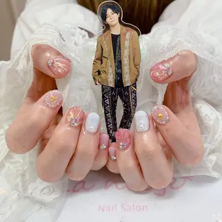 ネイル La neige* yuki 🥯🍑のネイルデザイン