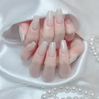 ネイル RAFFINE 月🦋🩵のネイルデザイン