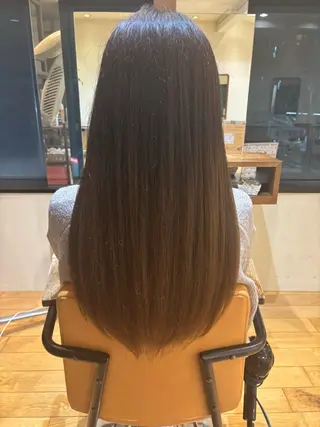 ロング おもだか　がく /レディースカットのヘアスタイル