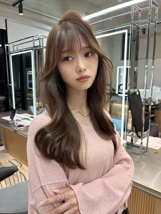 ミディアム カラー 【美髪矯正】 吉村　清志のヘアスタイル