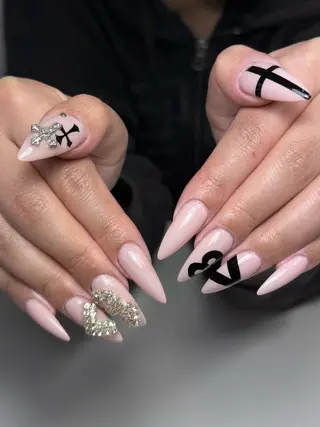 ネイル ZHU_ STUDIOのネイルデザイン