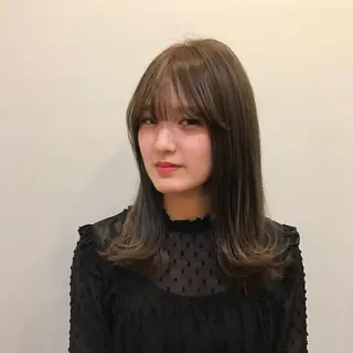 セミロング カラー 日々所属・谷 大地のヘアスタイル