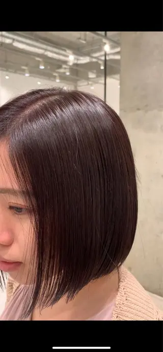 ショート カラー サロウィン(SALOWIN)原宿iori店所属・れい🫧 ハイトーン特化のヘアスタイル