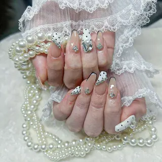 ネイル M.Y ネイル🩷のネイルデザイン