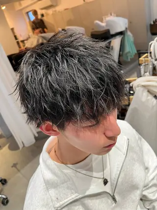 ショート メンズ APREKO RIKUのヘアスタイル