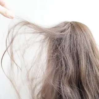 ミディアム iplus まつげ、眉毛、耳つぼのマツエク・マツパデザイン