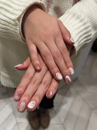 ネイル ꪆৎ平行アーチ ྀི ワカナの眉毛・アイブロウイメージ