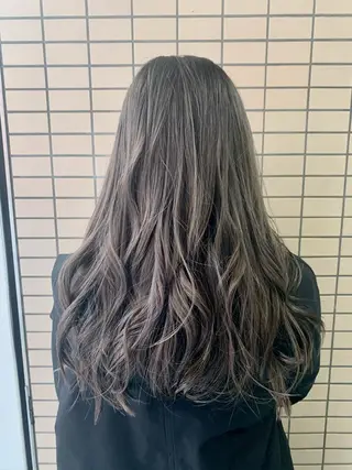 ロング カラー 【センターパート/ マッシュ】ryokaのヘアスタイル