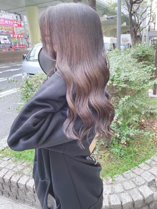 ロング カラー 難波/心斎橋/ボブ/ 髪質改善/ハイトーンのヘアスタイル