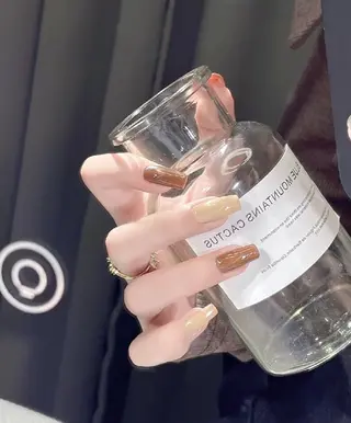 ネイル 安田 友梨のネイルデザイン