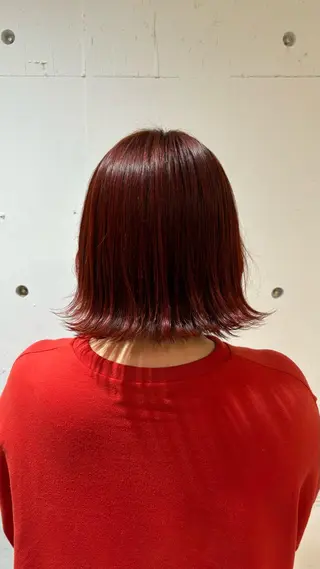 ミディアム カラー AiRU hair MIYUUのヘアスタイル