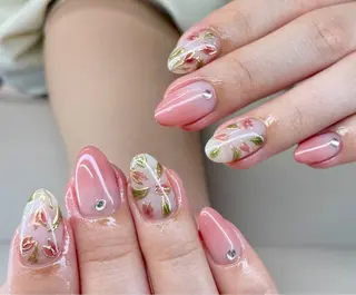 ネイル AngelChris ビューティーサロンのネイルデザイン