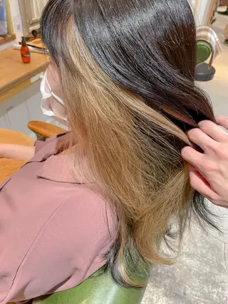 セミロング 新宿髪質改善レイヤー カット内田智大のヘアスタイル