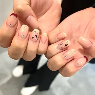 ネイル eight横浜🧸 kumabeのネイルデザイン