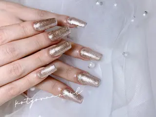 ネイル Mona【パラジェル ・長さ出し専門店】のネイルデザイン