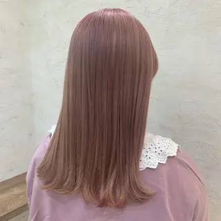 セミロング iLu.所属・田畠 しずかのヘアスタイル